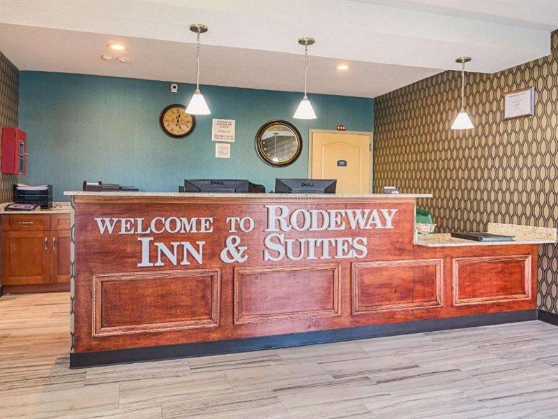 Rodeway Inn And Suites Ithaca Buitenkant foto